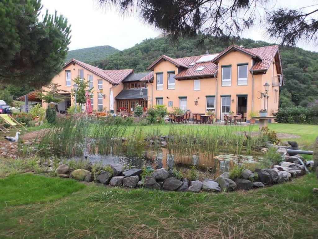 Weinhaus Paradies Neustadt an der Weinstraße Exterior foto